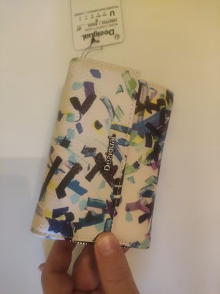 Monedero Desigual