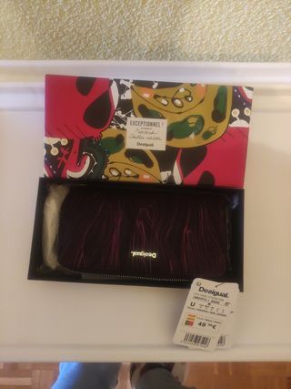 Monedero Desigual