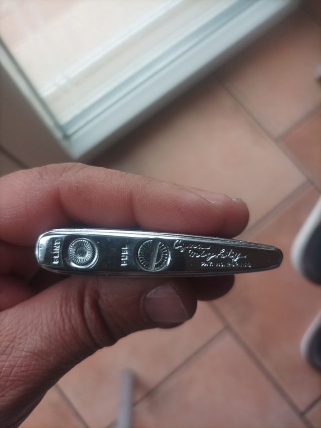 N.2 accendini vintage