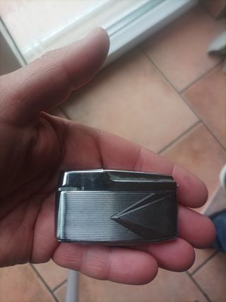 N.2 accendini vintage