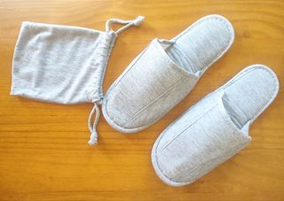 MUY MUCHO zapatillas 