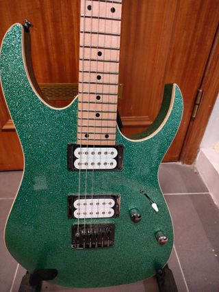 Ibanez RG421MSP como nova