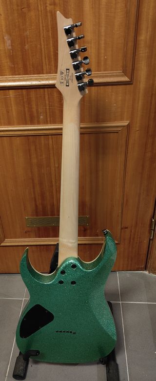 Ibanez RG421MSP como nova