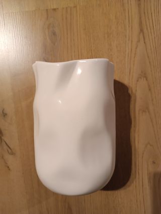 Vaso in ceramica bianco martellato