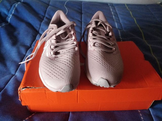 Nike Air Zoom Pegasus 38 da donna misura 36.5