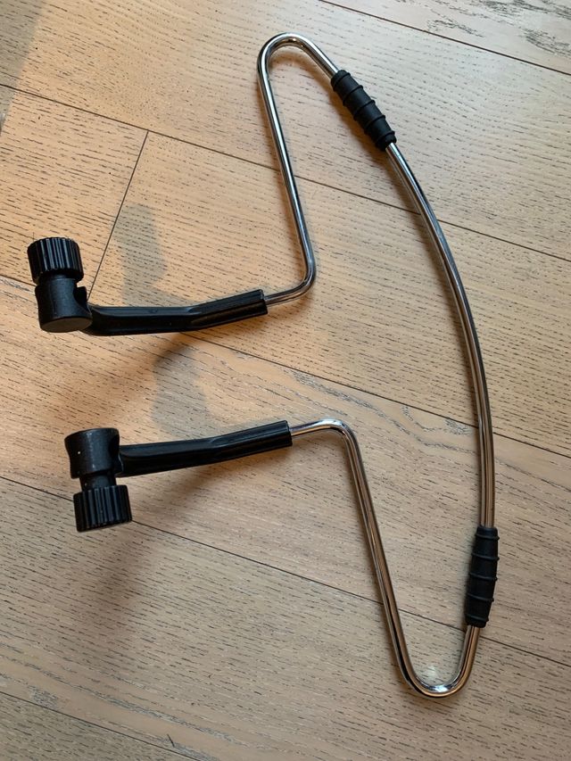 Appendi giacca per auto