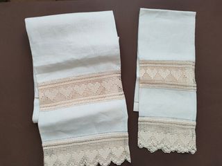 Asciugamani vintage ricamati a mano