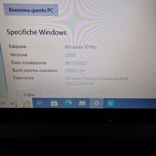 Asus Notebook F520 usato