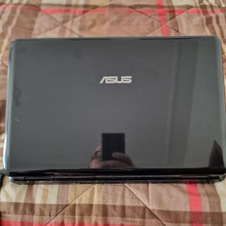 Asus Notebook F520 usato