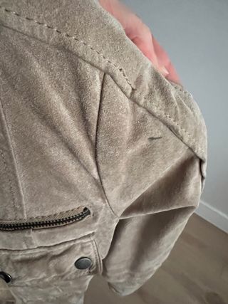 Cazadora ante beige Zara talla 38-M