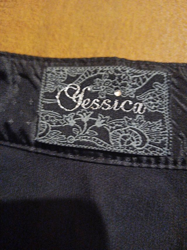 Falda pana fina,T 44-46 negra CA Jessica, nueva