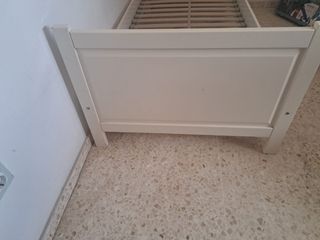 Cama Hemnes Ikea con somier buen estado