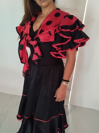 conjunto Falda rociera +mayot+pañuelo