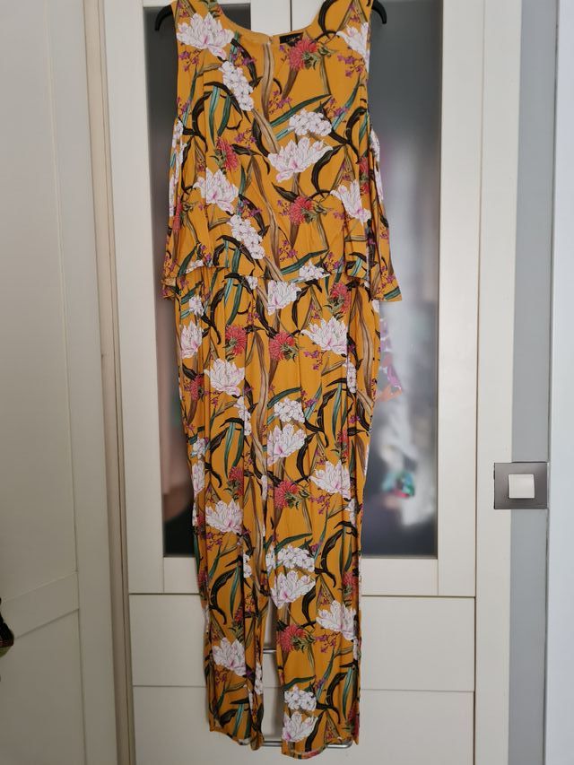 Mono largo estampado Cortefiel talla 44