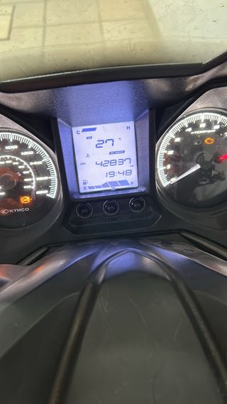 Kymco Grand Dink 300