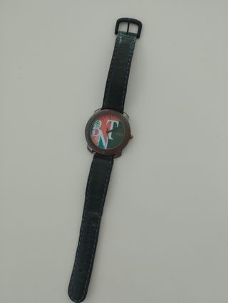 Reloj Benetton by Bulova antiguo