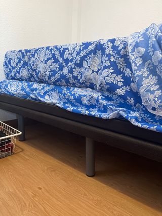 CAMA ( somier y colchón de 90)
