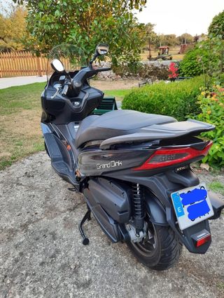 Kymco Grand Dink 300
