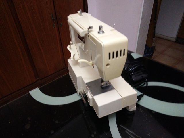 Maquina de coser