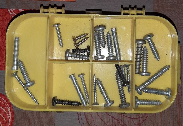 JUEGO DESTORNILLADOR Y PUNTAS CON REGALO