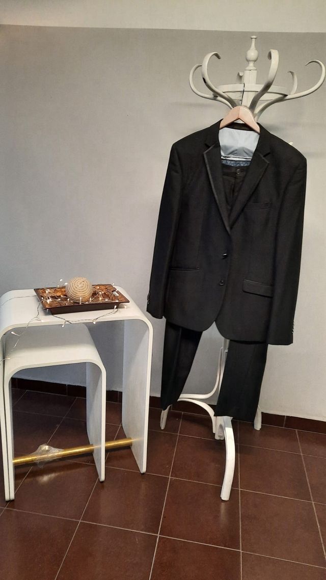 Traje de hombre solo venta en persona