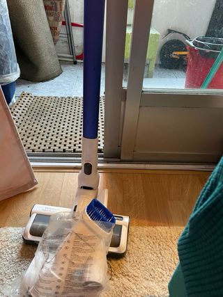 Aspirador de escoba marca Taurus