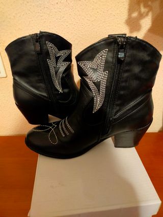BOTINES CAMPEROS DE MODA 36