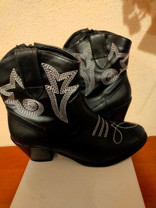 BOTINES CAMPEROS DE MODA 36