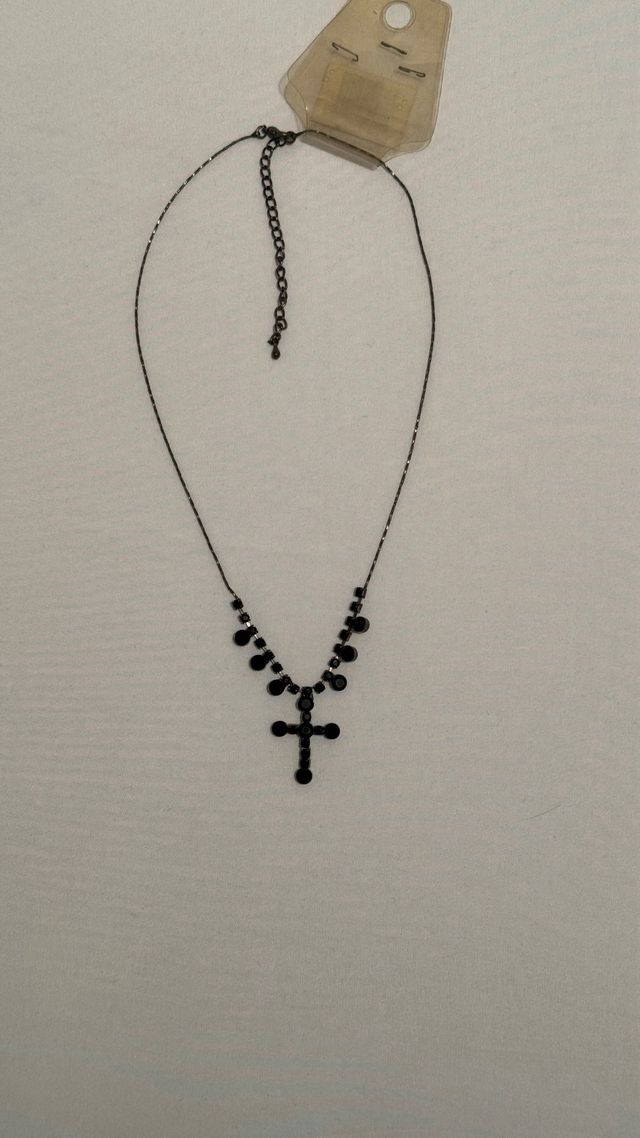 Collar de brillantes negros