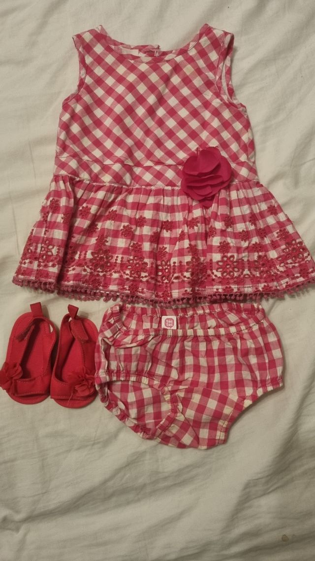 Conjunto Tuc tuc talla 9 meses