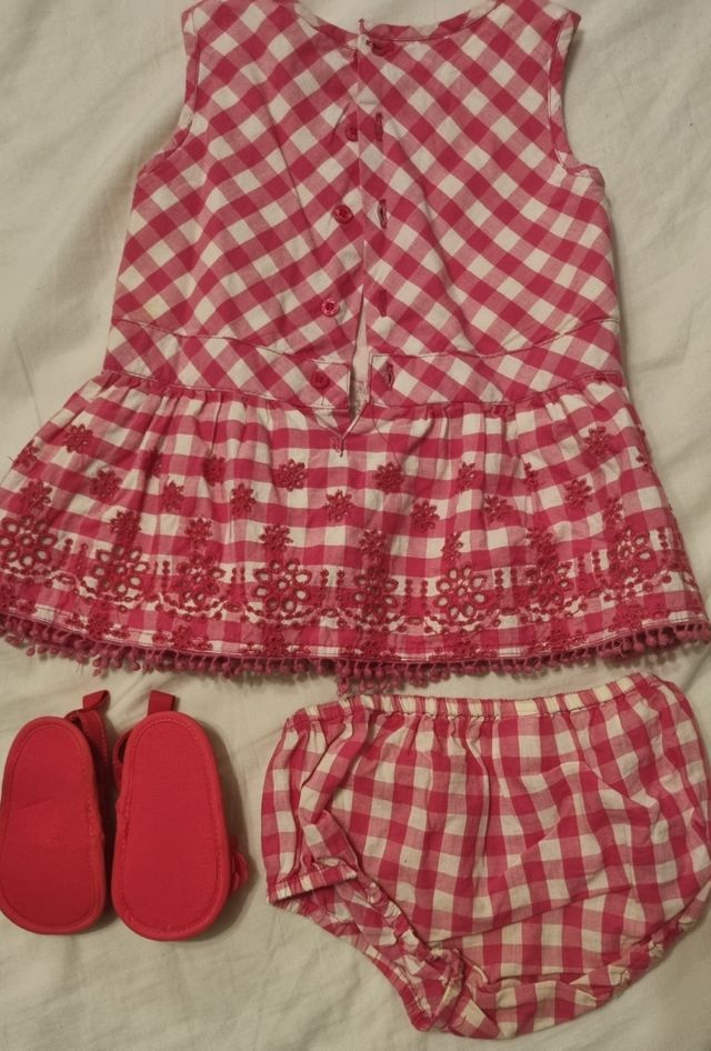 Conjunto Tuc tuc talla 9 meses