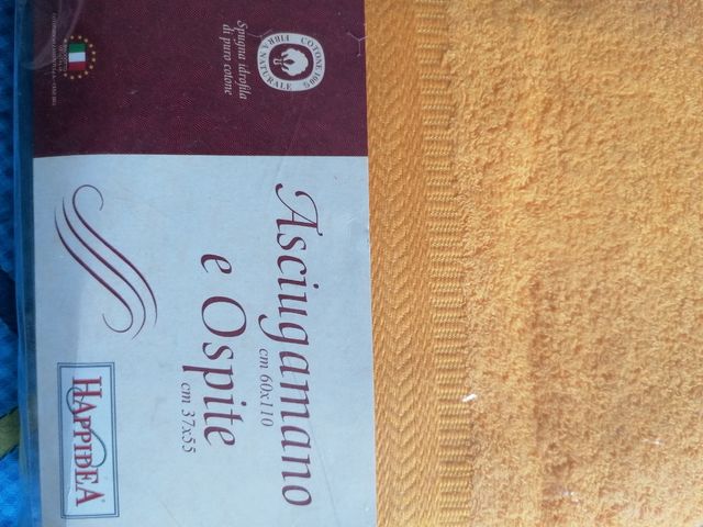 Set di asciugamani Nuovi Happidea