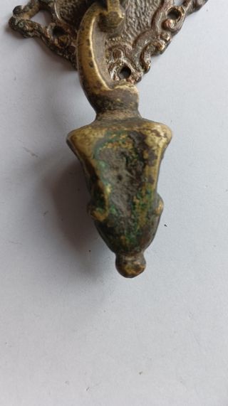 LOTTO DI 2 TIRATORI ANTICHI IN BRONZO, R130