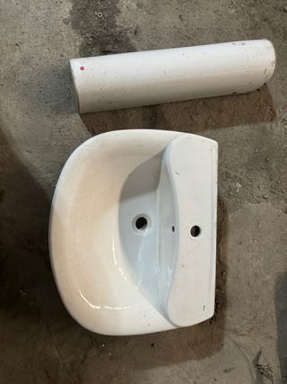 Lavabo Roca blanco 62 x 50 cms