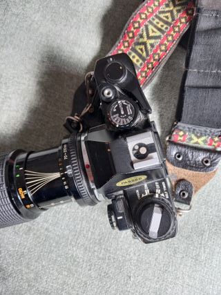 Olympus OM 10 + 3 objetivos - Cámara analógica