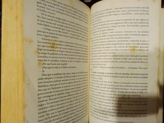 METRO 2033 EL ULTIMO REFUGIO, PRIMERA EDICION