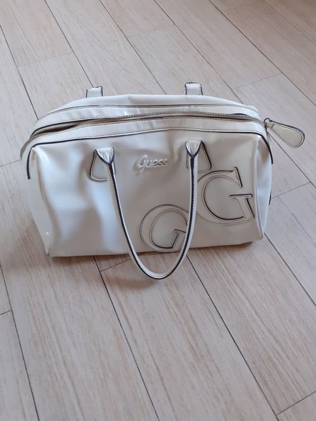 Borsa guess vernice bianca