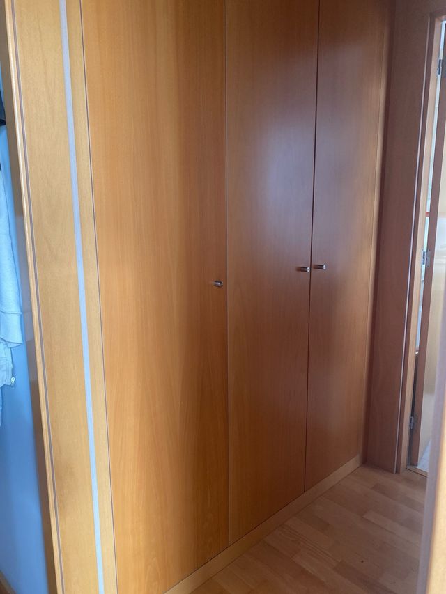 vestidor con armarios empotrados