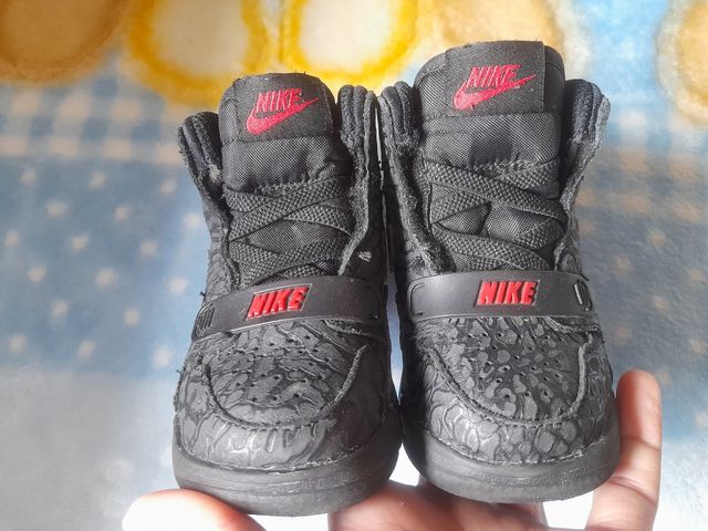 Sapatilhas Jordan de menino