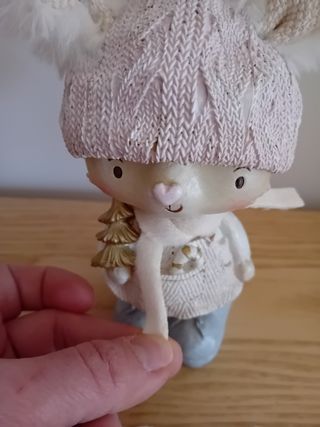 Coelho porcelana orelhas fofas
