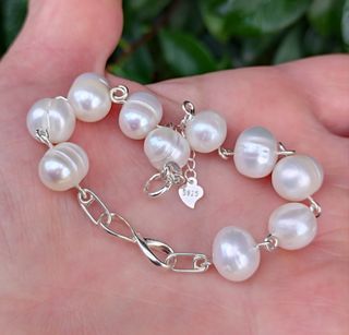 Pulsera, plata ley y perlas 