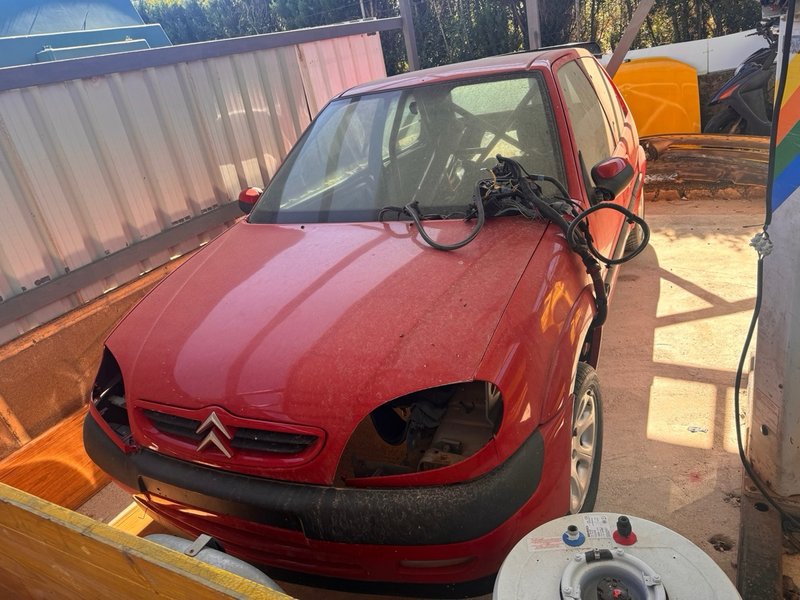 Citroen Saxo 2002 - foto 1