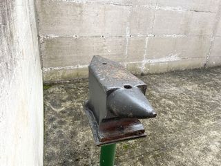 Yunque historico 100kg