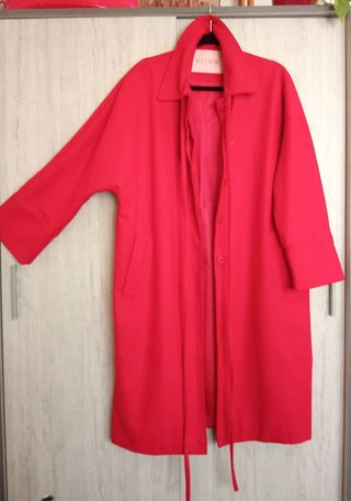 Abrigo ,nuevo ,talla M- KLING