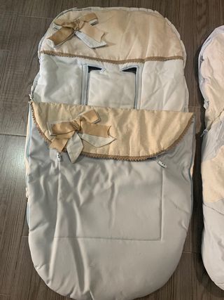 Funda y saco de silla de paseo, 30€ cada uno