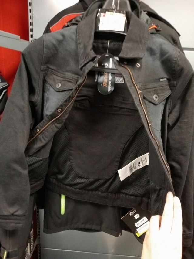 Cazadora vaquera overlap