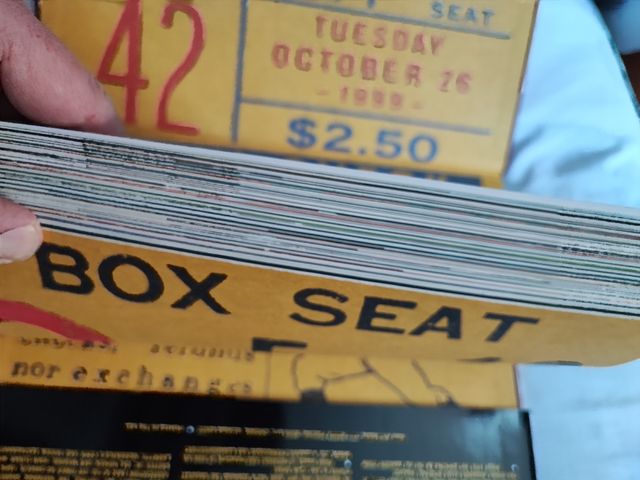 Libro historia del béisbol ( inglés)