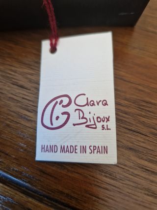 Conjunto anillo, pendientes y gargantilla