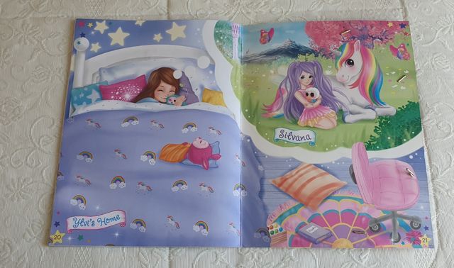 Carpeta "Nueva" con 200 stickers y muchas páginas