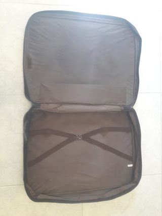 Bolso/ maleta de viaje de lujo artesanal. Piel.